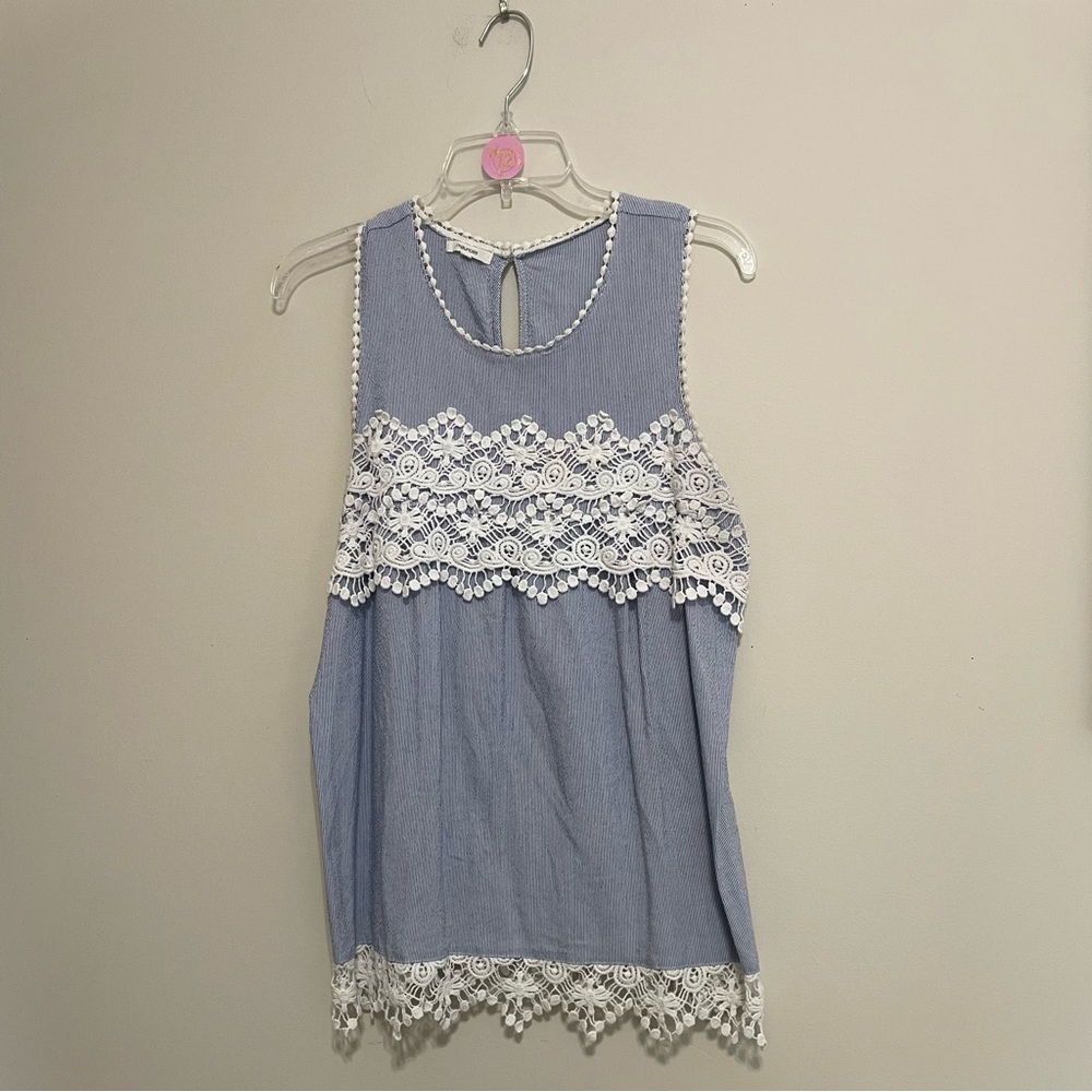 Maurices Light‎ Blue Sleeveless Top with White Lace~ Size XL ~ Classic Casual